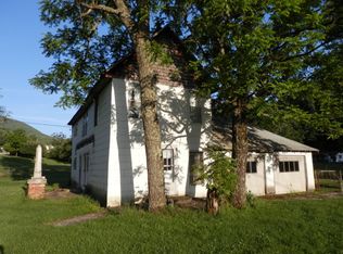 121 Johns Ln, Zionville, NC 28698