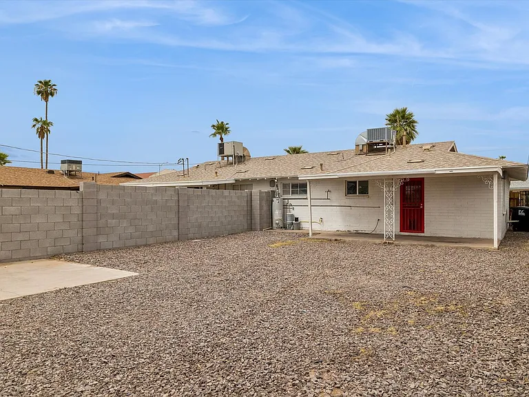 1909 N 72nd Pl — Photo 18