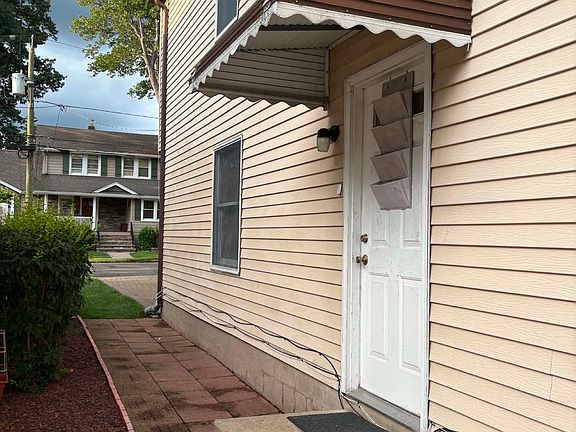 3rd image of 61 Randolph Ave