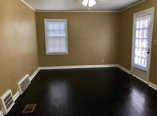 3913 N 67th St, Omaha, NE 68104