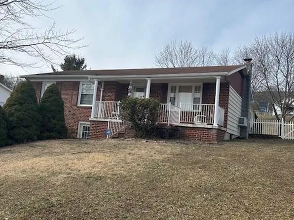 15411 Shamrock Rd SW, Cresaptown, MD 21502