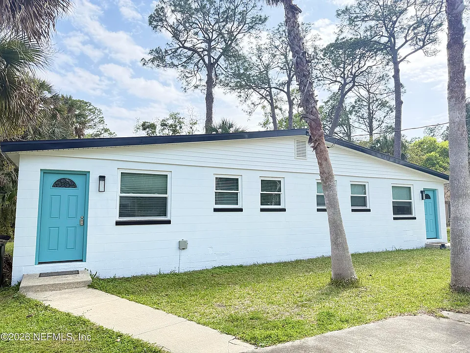 696 Kestner Rd