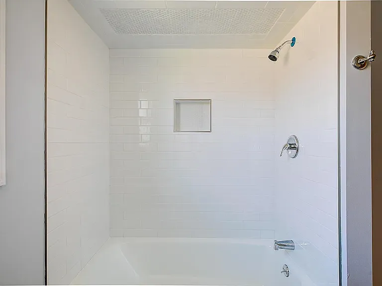 76 Norseman Dr — Photo 20