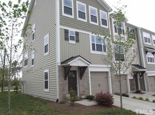 1 Prairie View Ct, Durham, NC 27703