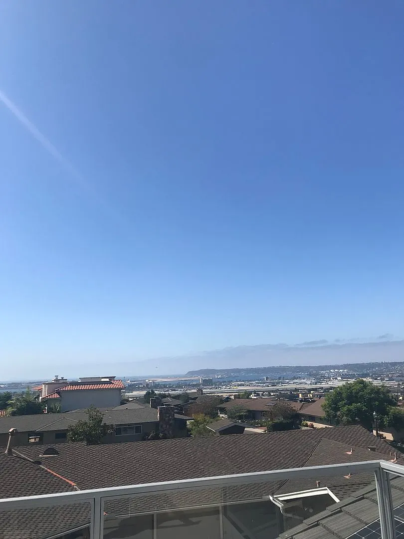 Large Mission Hills 1 Bedroom with Panoramic View lease — Photo 1