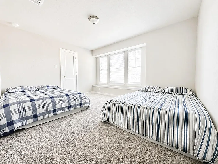 21018 Camberwell Beauty Ln — Photo 22