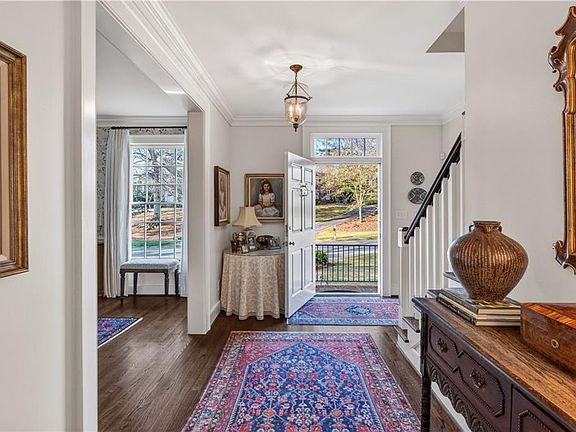 4th image of 2889 Bakers Farm Rd SE