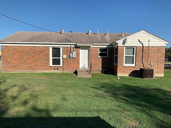 3rd image of 1505 Alden St