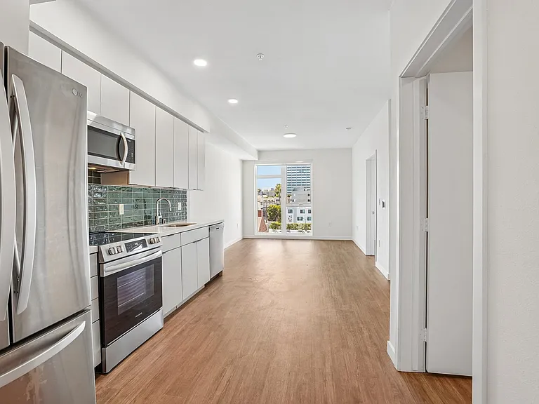 Kara Apartment in Koreatown — Photo 33