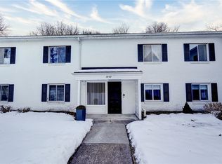 40 Lost Mountain Trl, Rochester, NY 14625