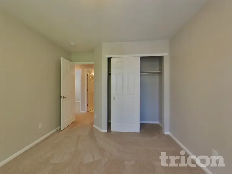 19856 E 59th Ave — Photo 11
