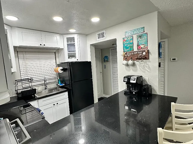 3rd Street Cir W — Photo 4