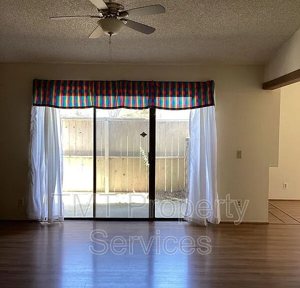 7847 Orchard Woods Cir — Photo 7