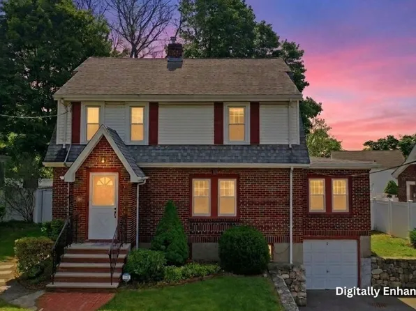 189 Playstead Rd, Medford, MA 02155