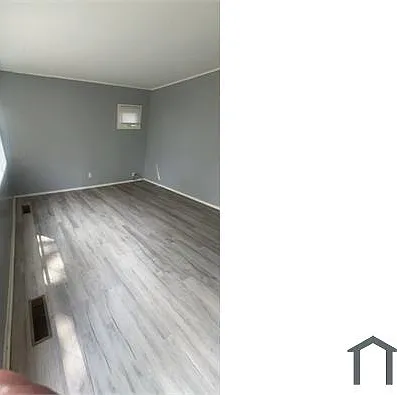 3 bed, 864 sqft, $1,200 — Photo 2