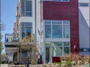 17 Clifton Pointe, Lakewood, OH 44107
