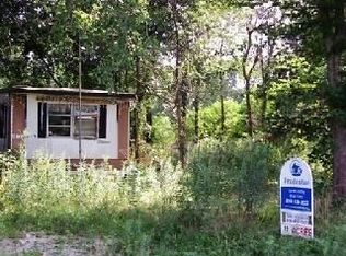 40911 W 84th St, Richmond, MO 64085