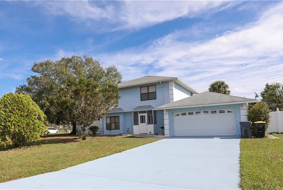 1st image of 604 Green Dr