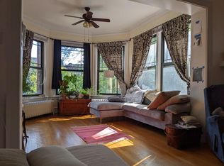 7608 N Sheridan Rd, Chicago, IL 60626