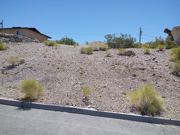 3rd image of 3586 Bluecrest Dr Lot 11