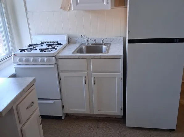 630 S 48th St APT 3M, Philadelphia, PA 19143