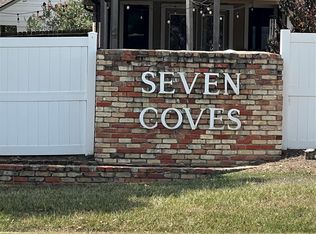 7041 Kingston Cove Ln, Willis, TX 77318