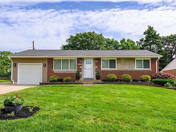 2nd image of 9627 Arno Dr