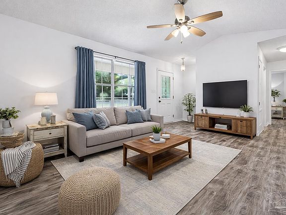4th image of 4885 Mayo Cir