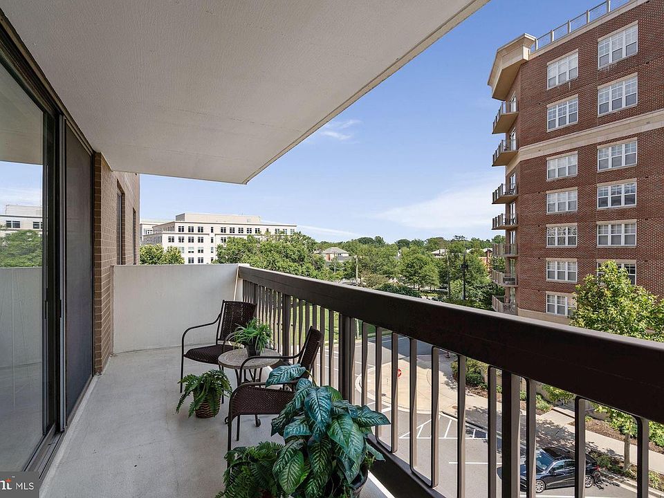 1st image of 3800 Fairfax Dr APT 308