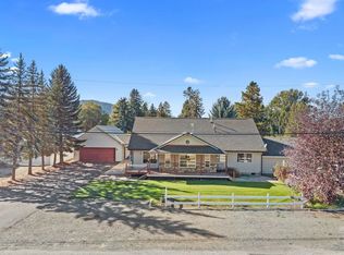 1005 N 3rd St E #1, Chewelah, WA 99109