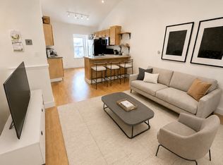 645 E 7th St #3, South Boston, MA 02127