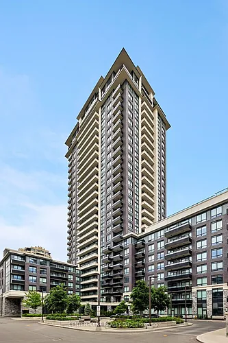 15 Water Walk Dr Photo 1