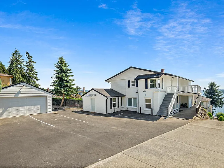 10924 81st Pl NE #A — Photo 22