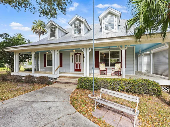 134 Commercial Ave E, East Palatka, FL 32131