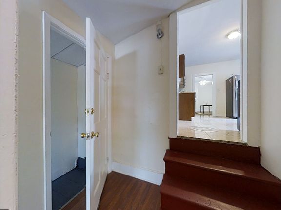 3rd image of 309 Columbus Ave