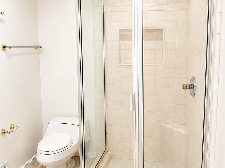 Main bathroom
