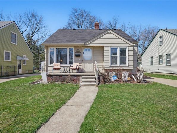 2444 Academy St, Dearborn, MI 48124