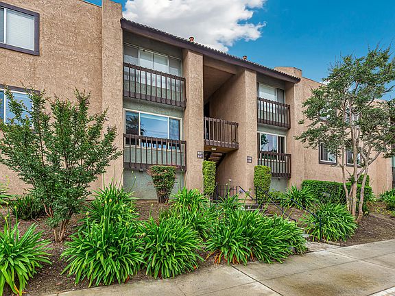 4th image of 830 N Dalton Ave APT 107