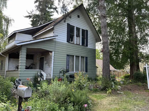 8706 SE 28th Pl, Milwaukie, OR 97222