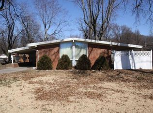 801 Amherst Dr, East Alton, IL