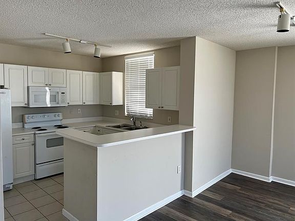 5th image of 651 Okeechobee Blvd APT 802