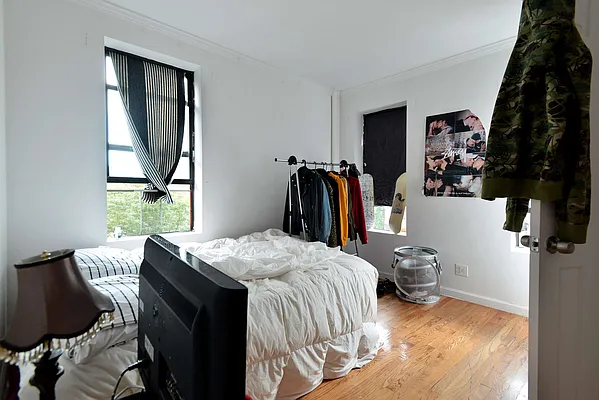 Rented by J Misrahi Realty Corp | media 6