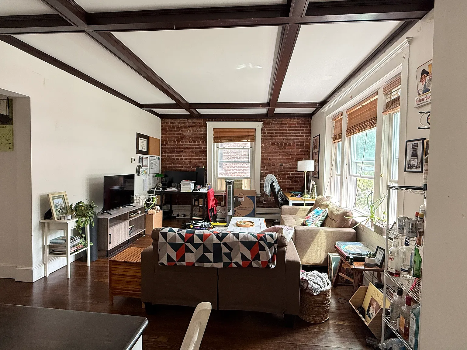 2 bed, 800 sqft, $2,700 — Photo 4