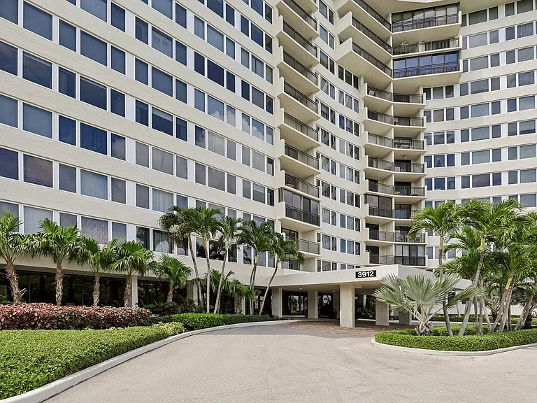 3912 S Ocean Blvd #704 — Photo 1