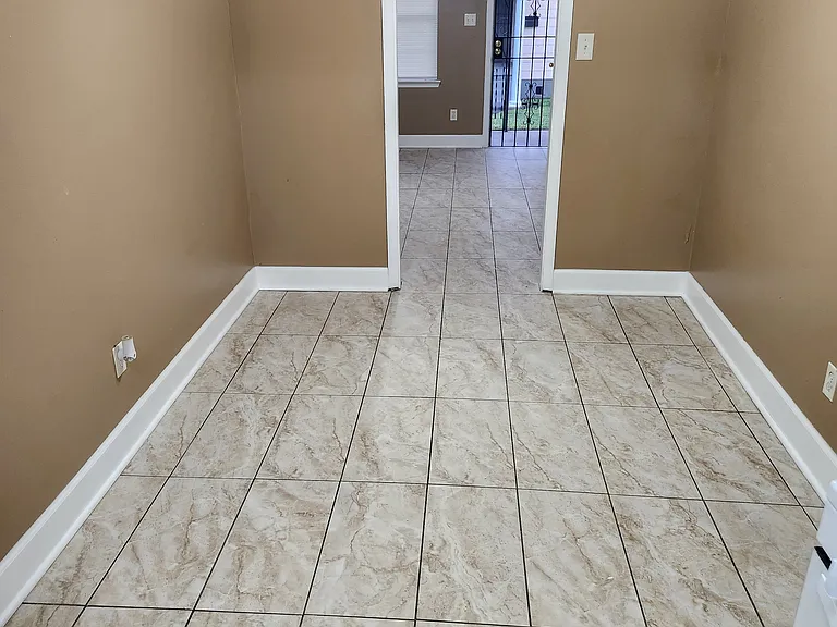 3333 Mandeville St — Photo 6