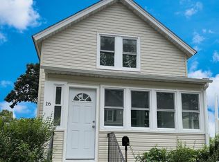 16 Madison Ave, Glen Cove, NY 11542