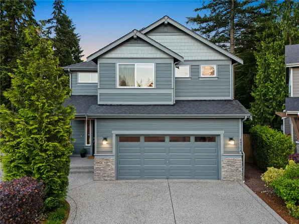 20714 1st Avenue W, Lynnwood, WA 98036