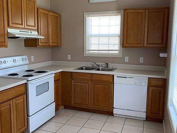 3rd image of 5431 Old Hwy #41