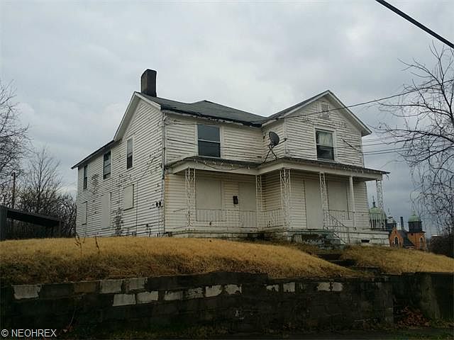 1st image of 419 Foster St #419