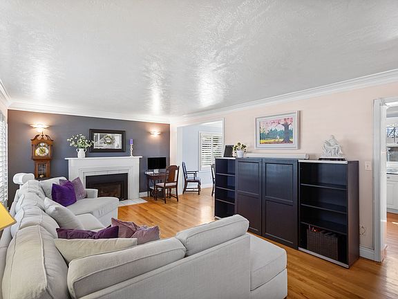 4th image of 214 E 6790 S